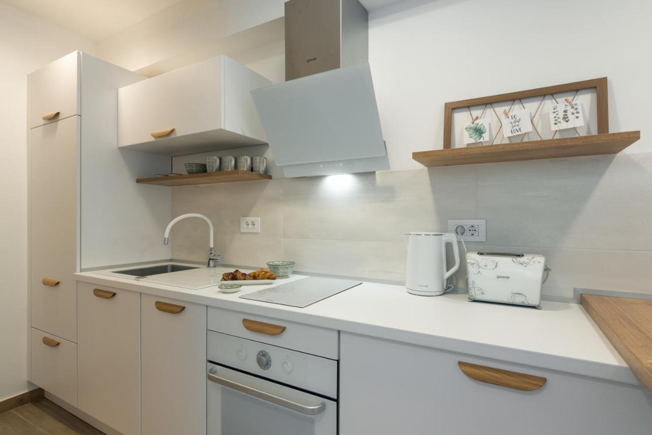 Apartment Norah With Private Parking